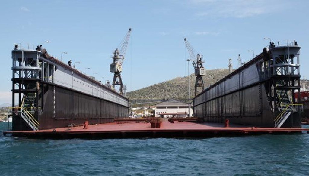 Floating dock